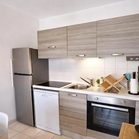 Jardin De Themis, T2, 4p, Parking, Terrasse * Antibes