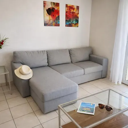 Jardin De Themis, T2, 4p, Parking, Terrasse Lejlighed